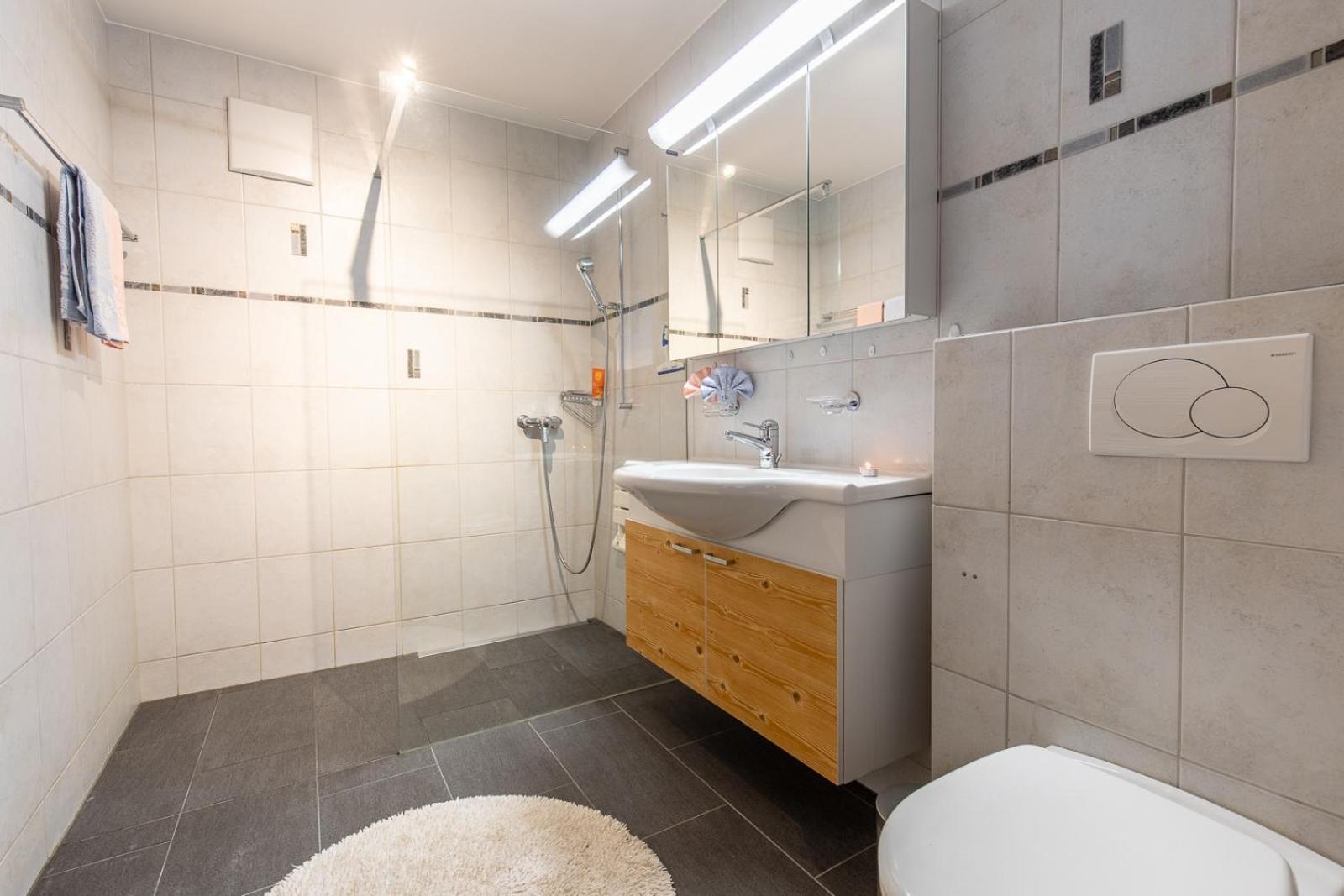 Apartamento La Stüvetta Scuol Exterior foto
